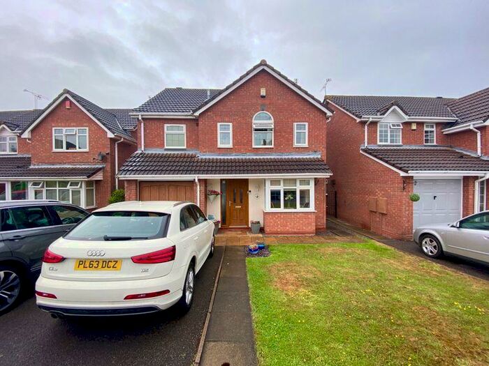 4 Bedroom Detached House To Rent In Grassington Drive, Crowhill, Nuneaton, CV11