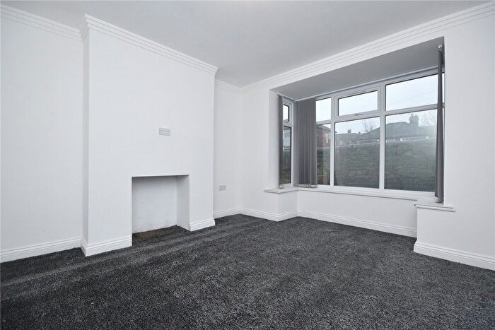 3 Bedroom Semi Detached House To Rent In Town Street, Middleton, Leeds, West Yorkshire, LS10