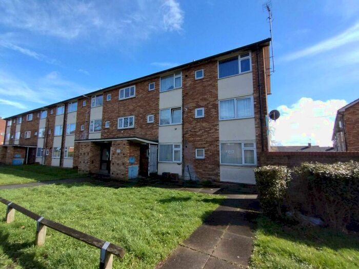 2 Bedroom Apartment To Rent In Wood Lane End, Hemel Hempstead, Unfurnished, Available Now, HP2