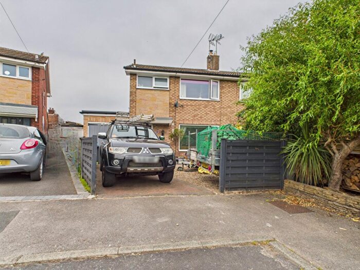 3 Bedroom Semi-Detached House To Rent In Hookstone Way, Harrogate, HG2