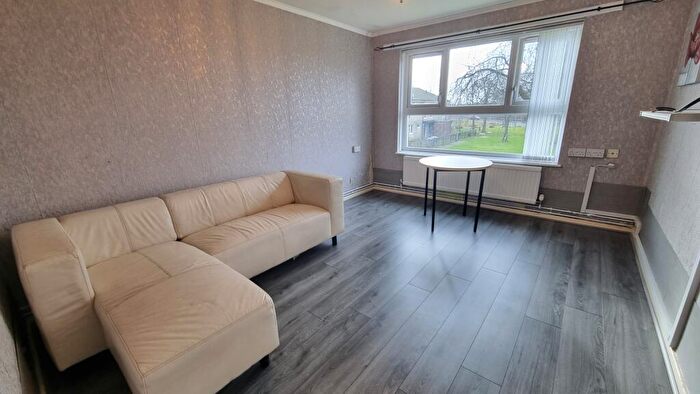 1 Bedroom Flat To Rent In Colebrook Drive, Manchester, M40