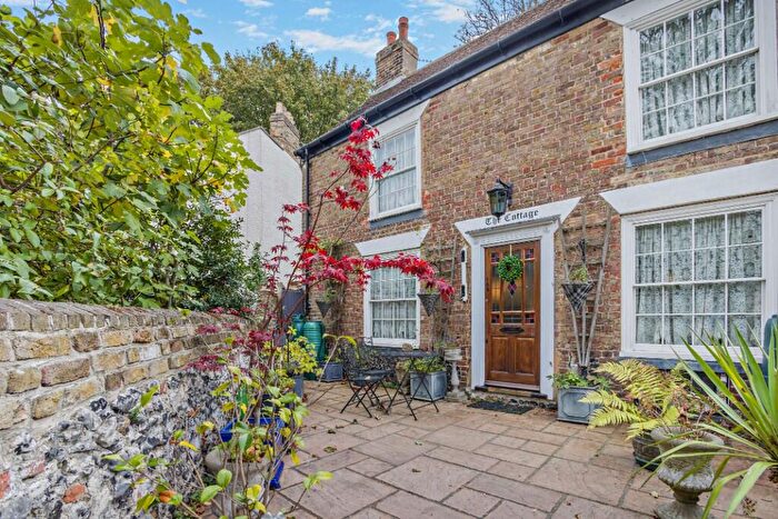 3 Bedroom Detached House For Sale In Grange Road, Ramsgate, Kent, CT11