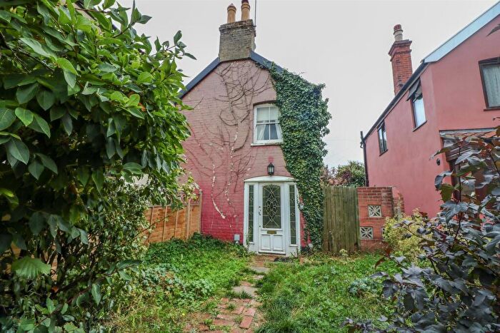 2 Bedroom Semi-Detached House For Sale In Albion Street, Saxmundham, IP17