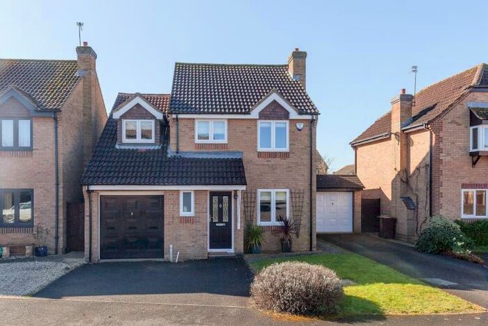 1 Bedroom House To Rent In Old School Close, Caversfield, OX27