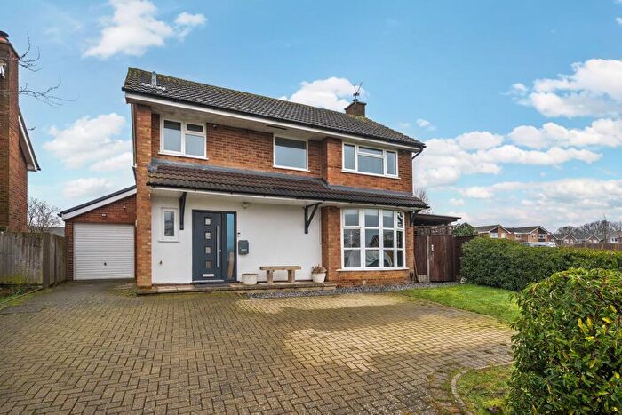 4 Bedroom Detached House For Sale In Bluebell Close, Flitwick, MK45