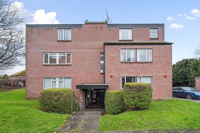 2 Bedroom Flat For Sale In Fourgates Road, Dorchester, DT1