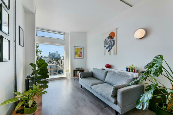 2 Bedroom Apartment To Rent In Ability Plaza, Dalston London, E8