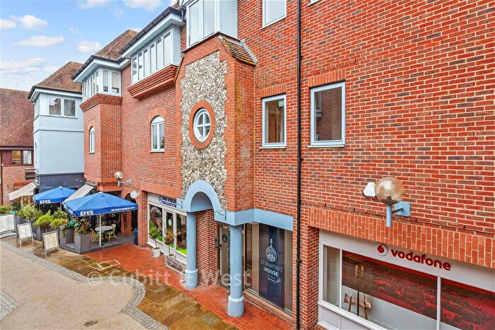 1 Bedroom Apartment For Sale In St. Martin's Walk, Dorking, Surrey, RH4