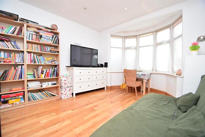 3 Bedroom Semi-Detached House To Rent In Leeside Crescent, Golders Green, NW11