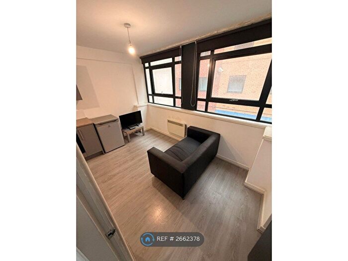 Studio To Rent In London Road, Liverpool, L3