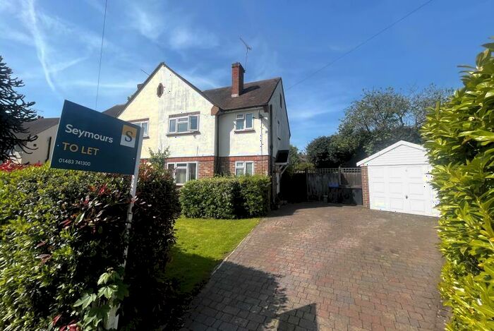 3 Bedroom Semi-Detached House To Rent In Knaphill, GU21