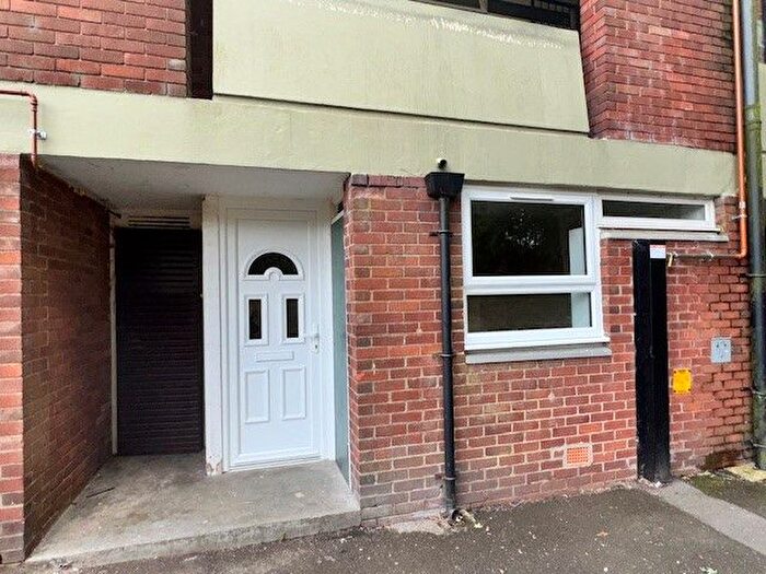 1 Bedroom Flat To Rent In Meadowlea, Madeley, Telford, TF7
