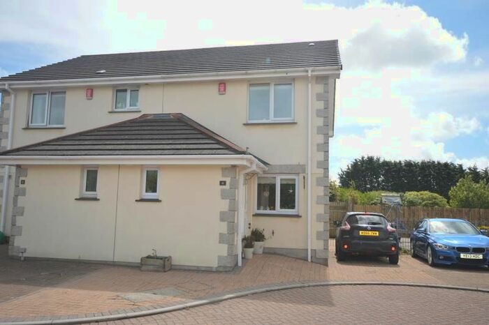 2 Bedroom Property To Rent In Copper Meadows, Redruth, TR15