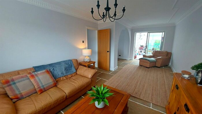 2 Bedroom Detached House For Sale In Ystad Celyn, Maesteg, CF34