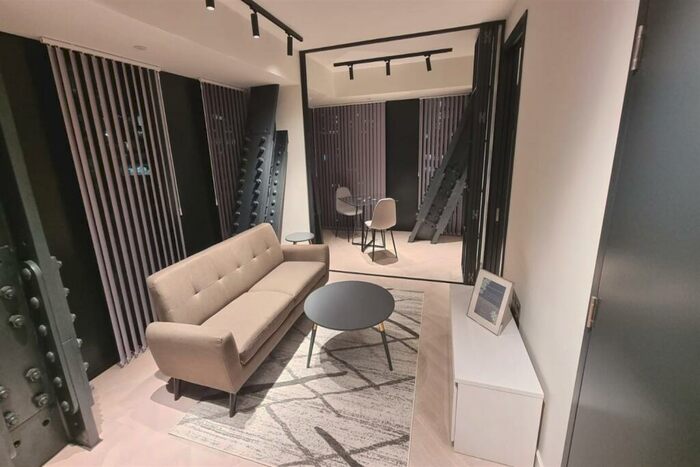 1 Bedroom Apartment To Rent In One Crown Place, Sun Street, EC2A