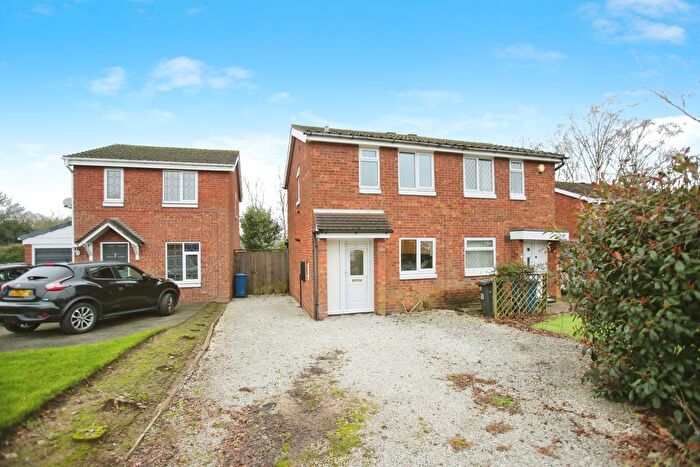 2 Bedroom Semi-detached House For Sale In Hanlith, Wilnecote, Tamworth, B77