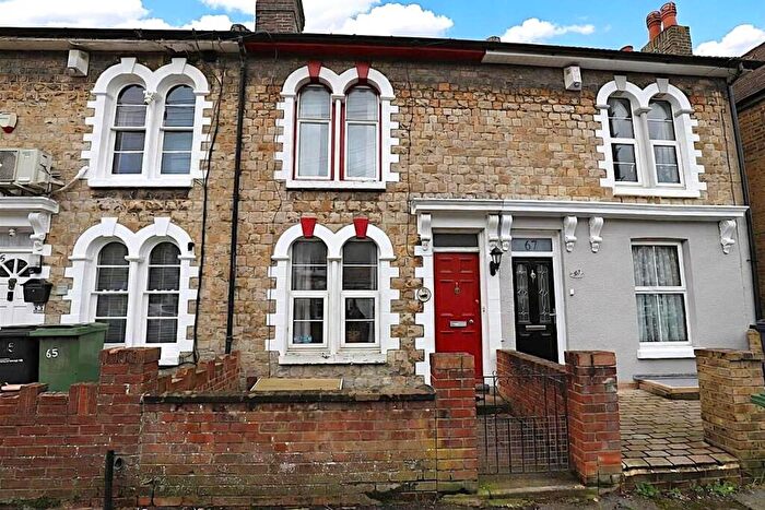 2 Bedroom Terraced House For Sale In Waterlow Road, Maidstone, ME14