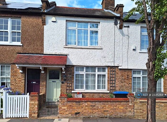 3 Bedroom Terraced House To Rent In Sketty Road, Enfield Town, EN1
