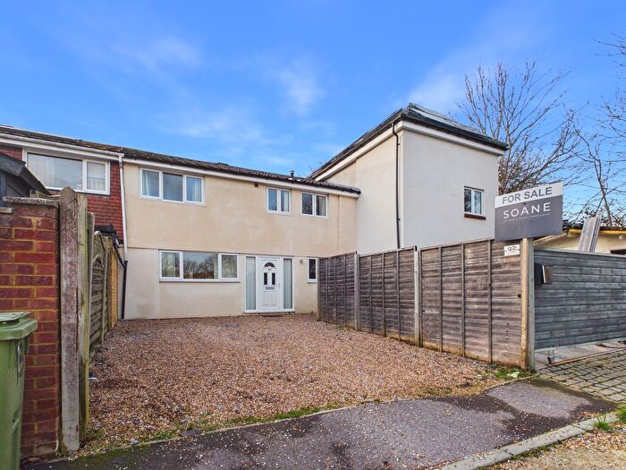 4 Bedroom Terraced House For Sale In Longmynd Drive, Fareham, PO14