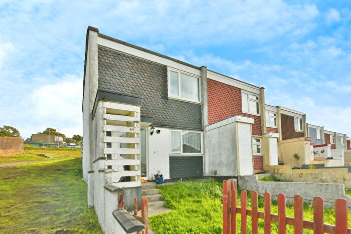 3 Bedroom End Of Terrace House For Sale In Laity Walk, Plymouth, PL6