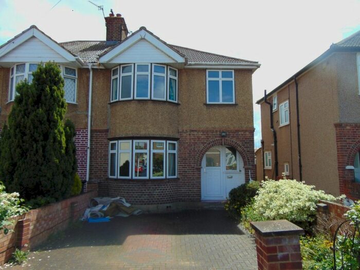 3 Bedroom Terraced House To Rent In Cambridge Close, Hounslow, TW4