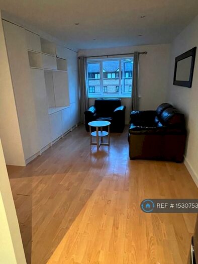 1 Bedroom Flat To Rent In White Hart Lane, London, N17