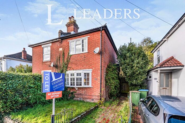 3 Bedroom House To Rent In Pound Street, Southampton, SO18