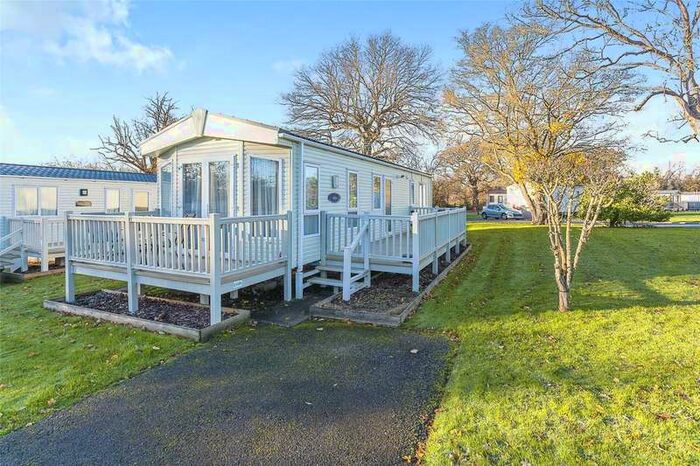 2 Bedroom Mobile Home For Sale In Southwater, RH13