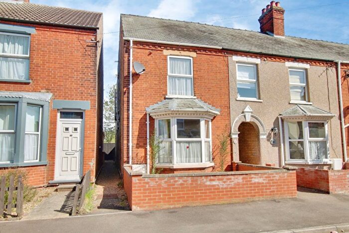 2 Bedroom End Of Terrace House For Sale In North Street, March, PE15