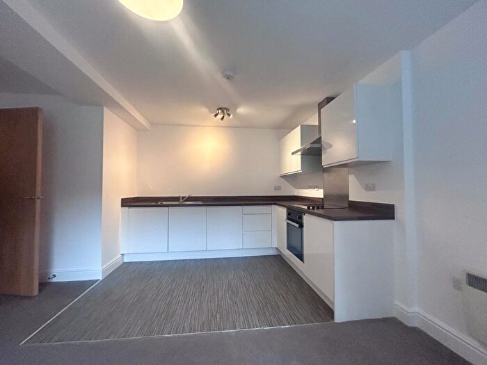 1 Bedroom Apartment To Rent In Norman House, DE1