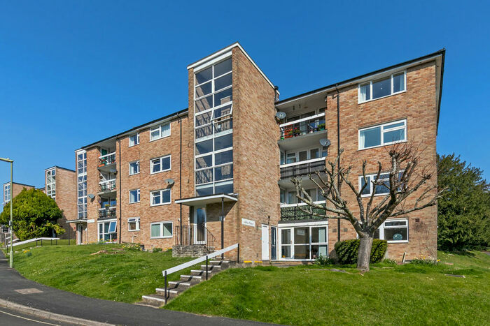 Studio To Rent In Northlands Drive, Winchester, SO23