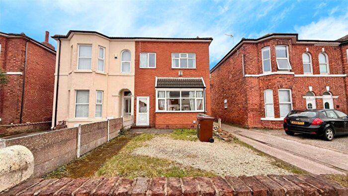 3 Bedroom Semi Detached House For Sale In Virginia Street, Southport, PR8