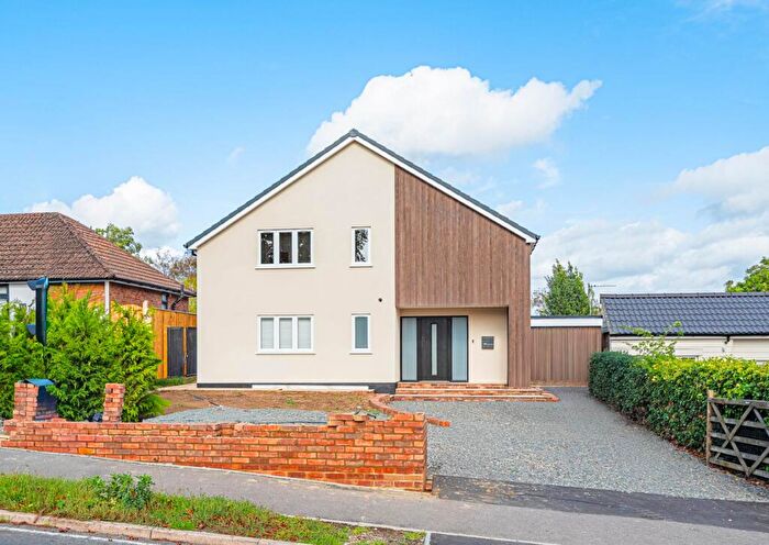 4 Bedroom Detached House For Sale In Christchurch Road, Tring, HP23