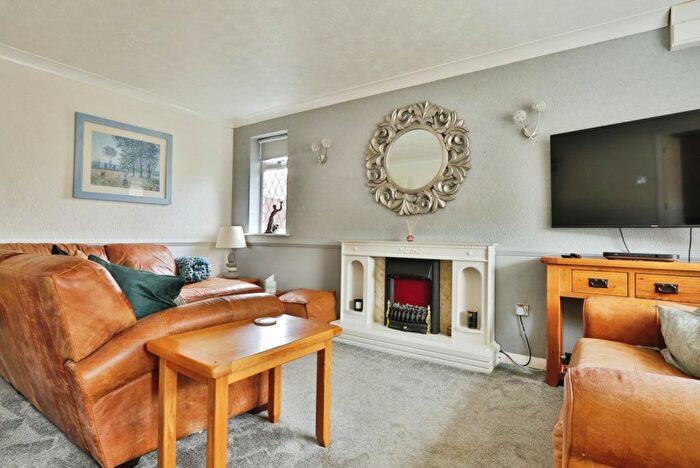 2 Bedroom Semi-Detached Bungalow For Sale In Parks Close, Ulceby, DN39