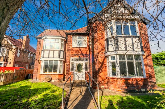 Property For Sale In Weelsby Road, Grimsby, Lincolnshire, DN32