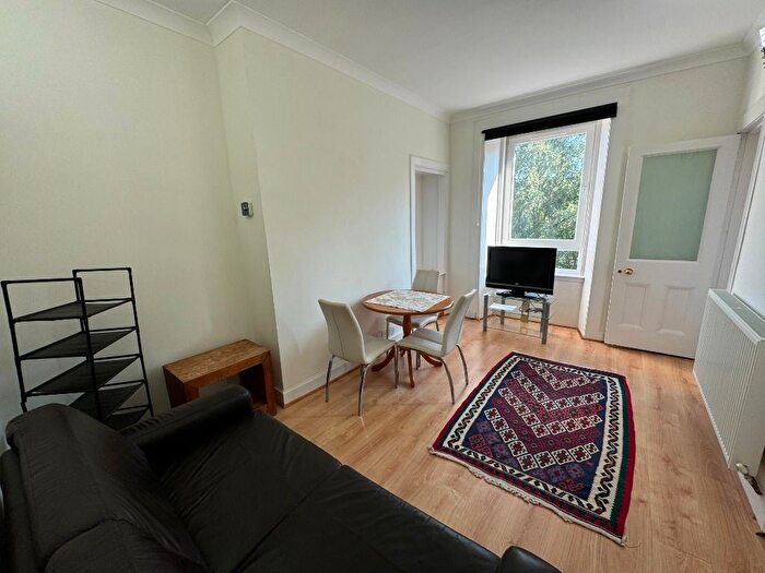 1 Bedroom Flat To Rent In Angle Park Terrace, Polwarth, Edinburgh, EH11