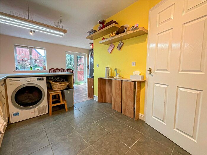 3 Bedroom Terraced House For Sale In Hedging Lane, Wilnecote, Tamworth, Staffordshire, B77