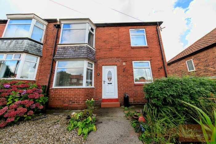 2 Bedroom Flat To Rent In Stamfordham Road, Fenham, NE5