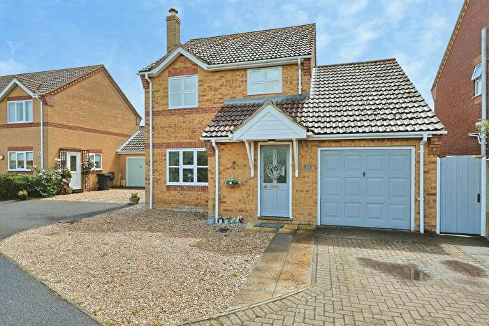 3 Bedroom Detached House For Sale In Woodpecker Drive, Watton, Thetford, IP25