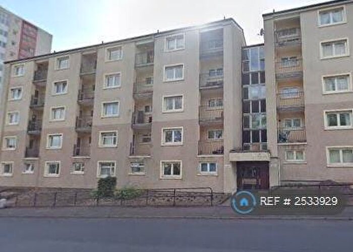 2 Bedroom Maisonette To Rent In John Knox Street, Glasgow, G4