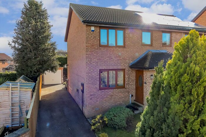 3 Bedroom Semi-Detached House To Rent In Woodruff Close, Harrogate, HG3