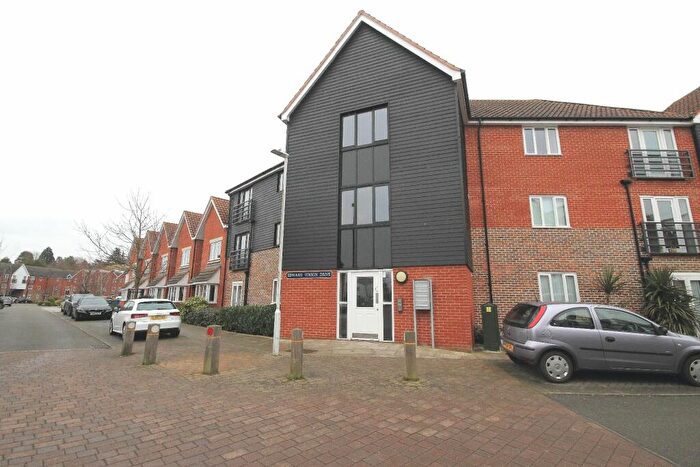 2 Bedroom Flat To Rent In Edward Vinson Drive, Faversham, ME13