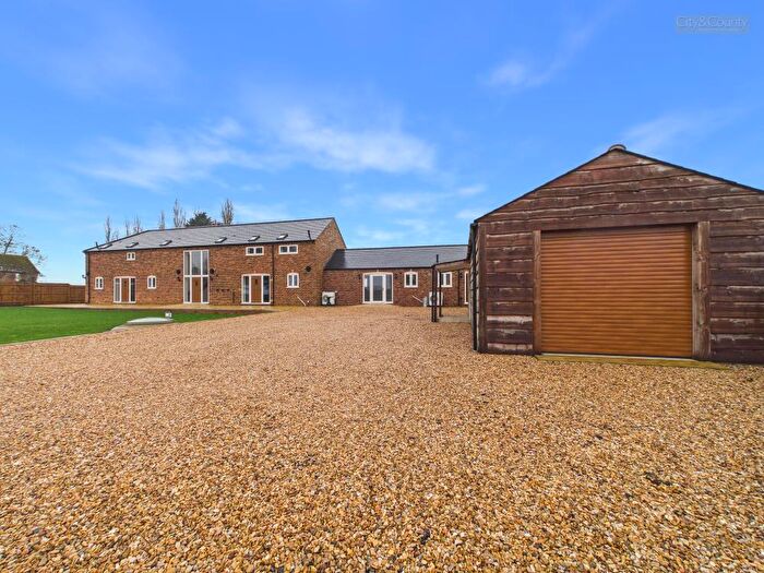 5 Bedroom Barn Conversion For Sale In Main Road, Hop Pole, Spalding, PE11