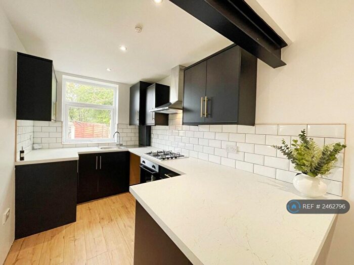 2 Bedroom Terraced House To Rent In Oak Street, Shaw, Oldham, OL2