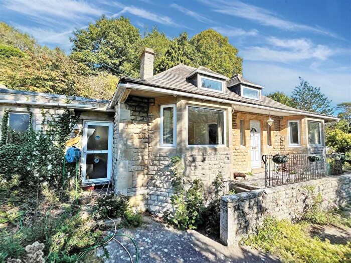 3 Bedroom Detached Bungalow For Sale In St. Marys, Chalford, Stroud, GL6