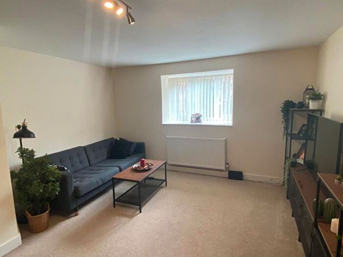 1 Bedroom Apartment To Rent In Whalley Road, Whalley Range, Manchester, M16