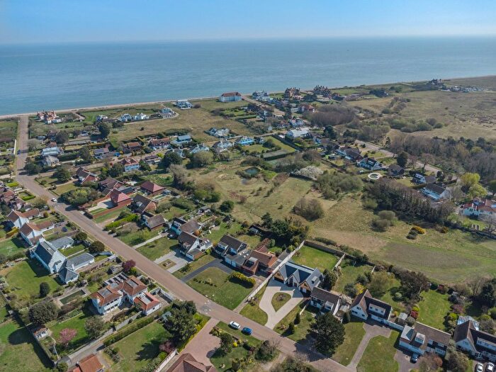 5 Bedroom Detached House For Sale In Kings Avenue, Sandwich Bay, Sandwich, Kent, CT13