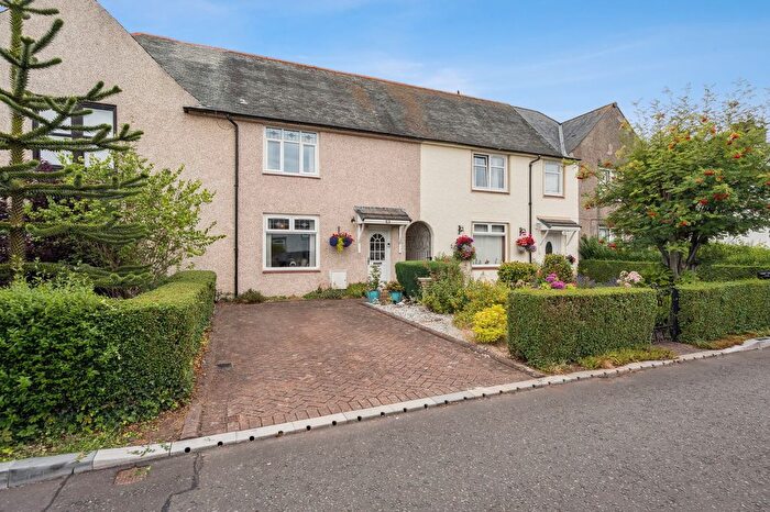 2 Bedroom Terraced House For Sale In Wallace Gardens, Stirling, FK9