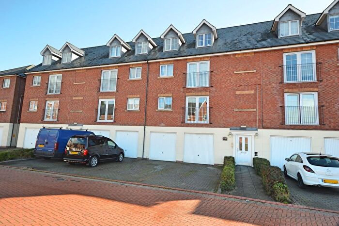 2 Bedroom Flat For Sale In Afon Way, Newtown, Powys, SY16