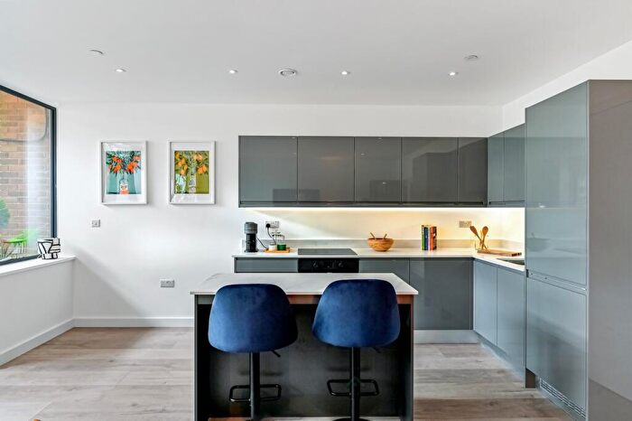 2 Bedroom Apartment For Sale In Silbury Boulevard, Milton Keynes, MK9